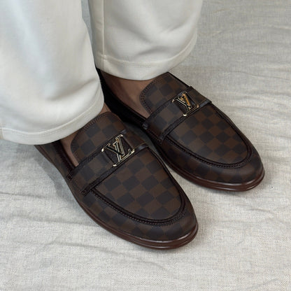 BROWN LV CHEAK LOAFER