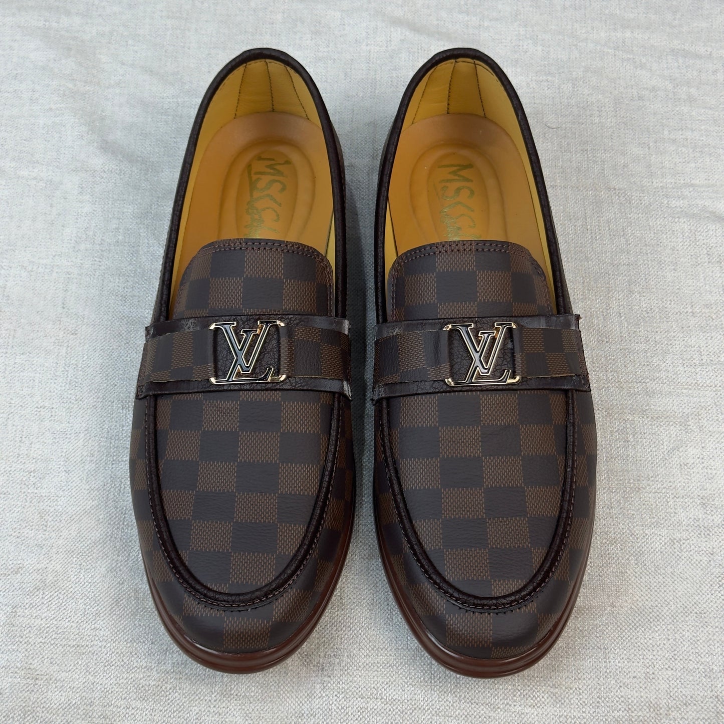 BROWN LV CHEAK LOAFER