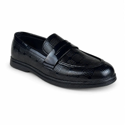 DOTTED BOX BLACK PATENT MEDICATED LOAFER