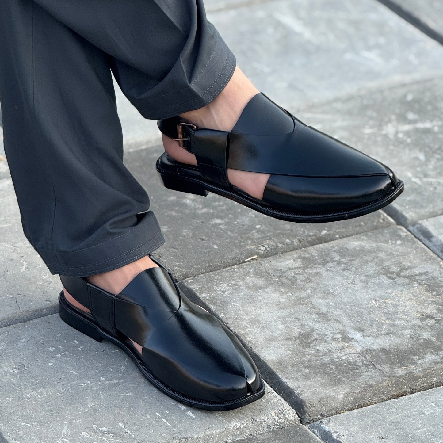 AURA BLACK PESH - 8060